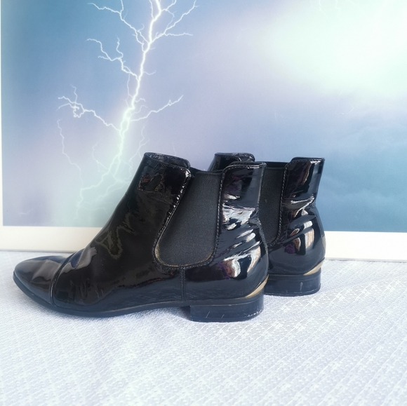 #45~Calvin Klein ankle boots - Picture 2 of 6